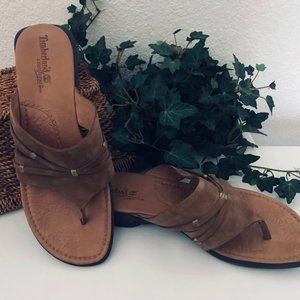 Leather Sandals  Comfortable thong style sandals with detailed leather trim